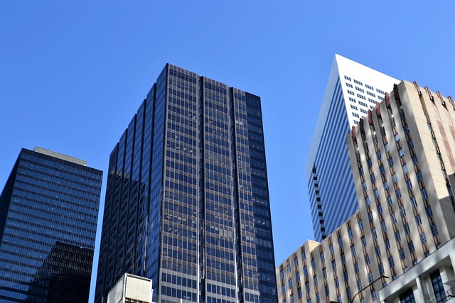 Affordable Hotels in Houston Downtown Near Business District Access