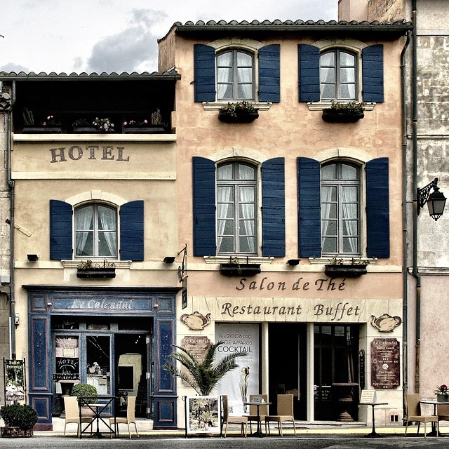 Budget Hotels in Boulder Near Campus With Walkable Cafes