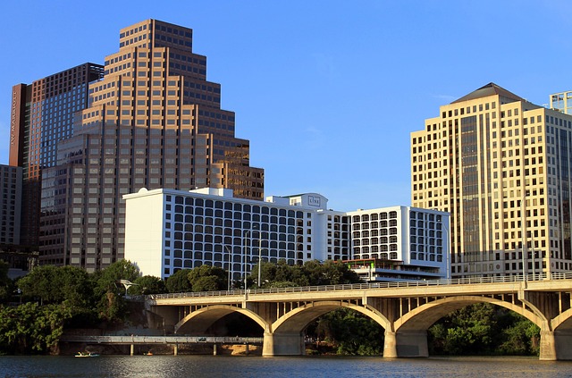 Luxury Hotels in Austin Texas Near Lady Bird Lake for Couples