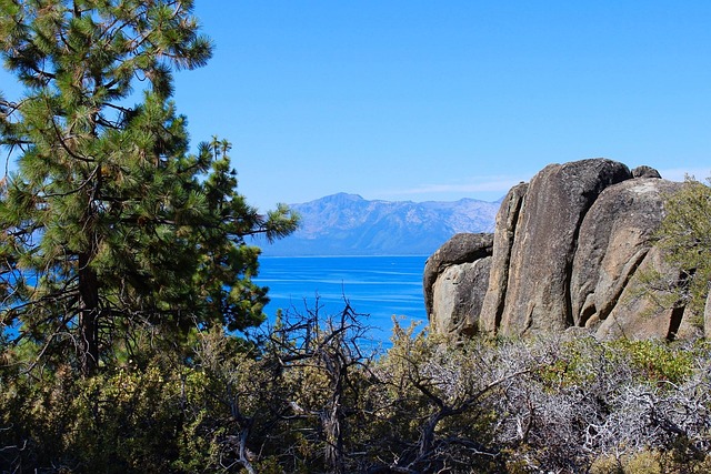 Luxury Villas in Lake Tahoe Nevada With Lake Views