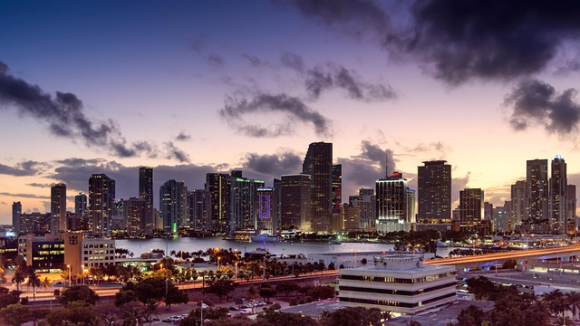 Scenic Hotels in Coconut Grove Miami Near Waterfront Parks