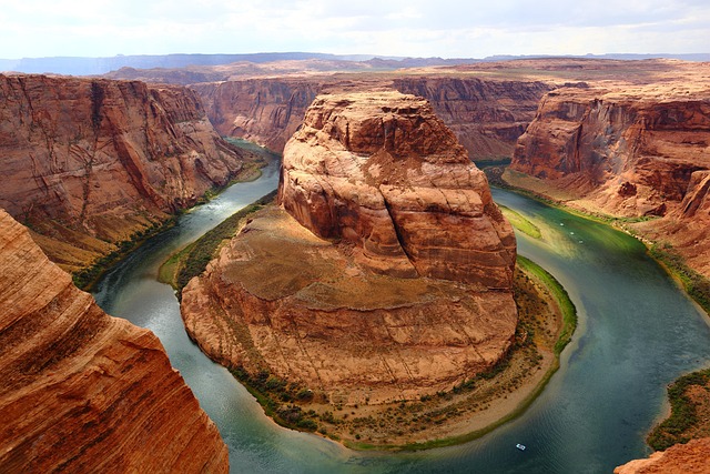 Scenic Resorts in Colorado With Nature Adventure